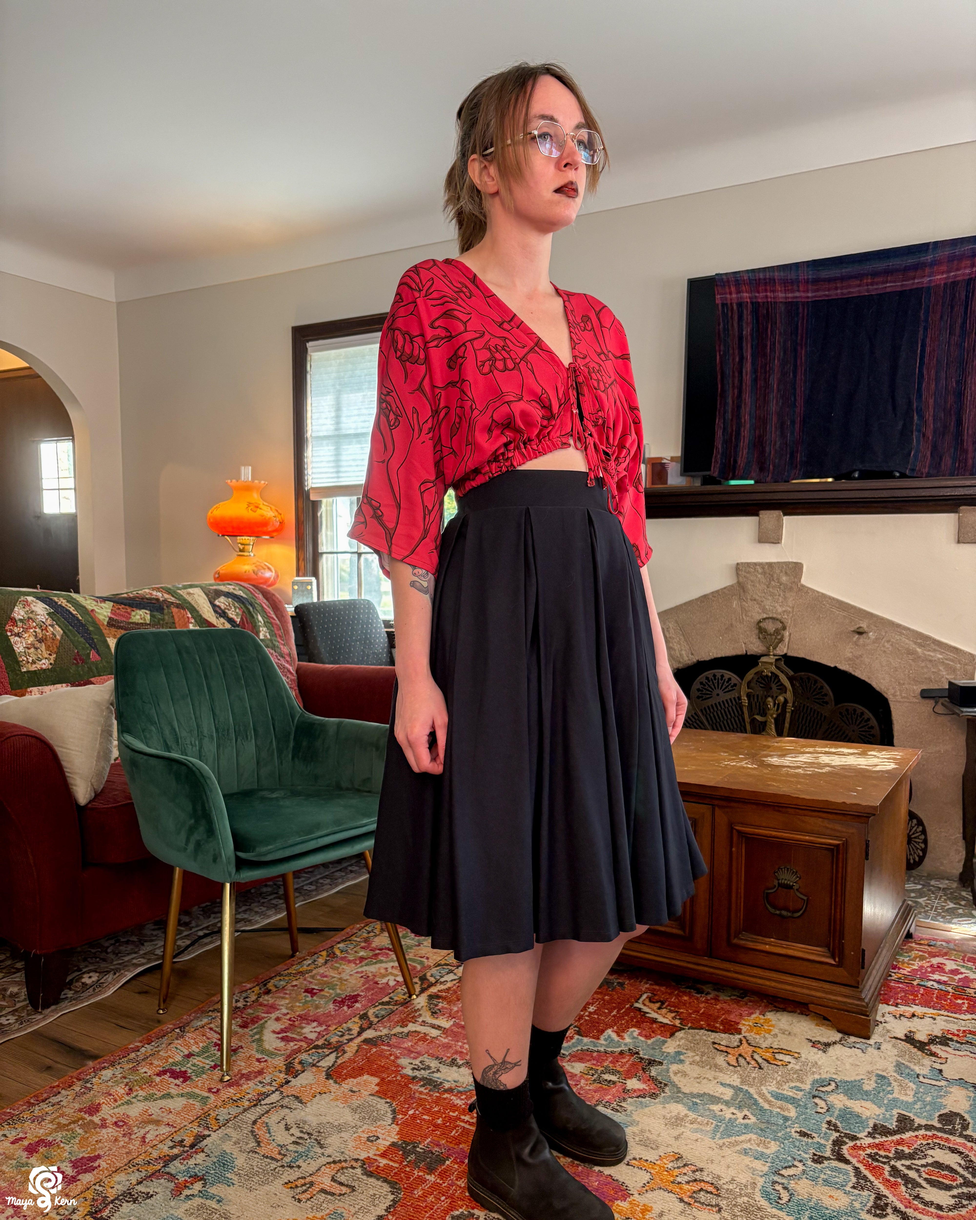 [PREORDER] Black Cotton Pleated Midi Skirt