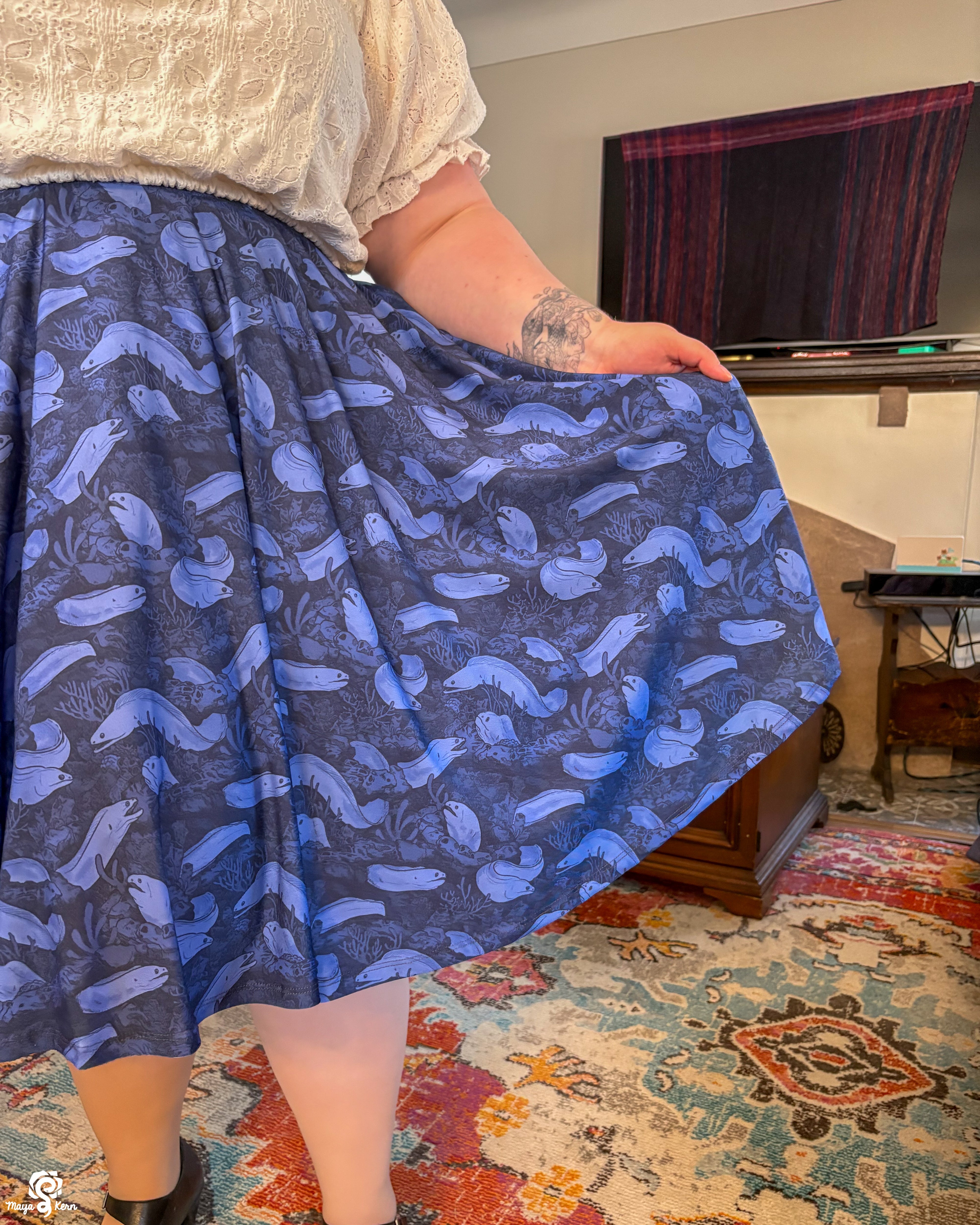 It's a Moray! Midi Skirt