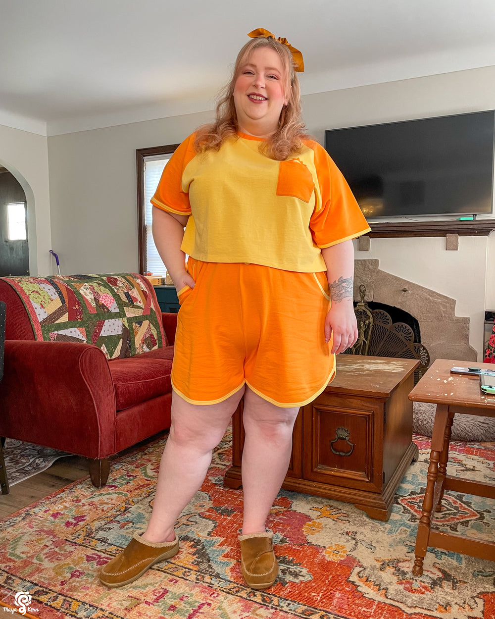 [JULY 10] Sunshine Summer Cropped Tee